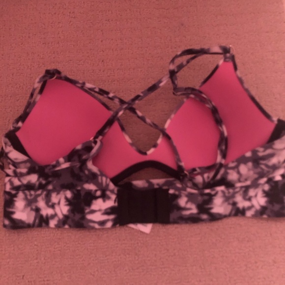 VS PINK bikini top - Picture 2 of 2